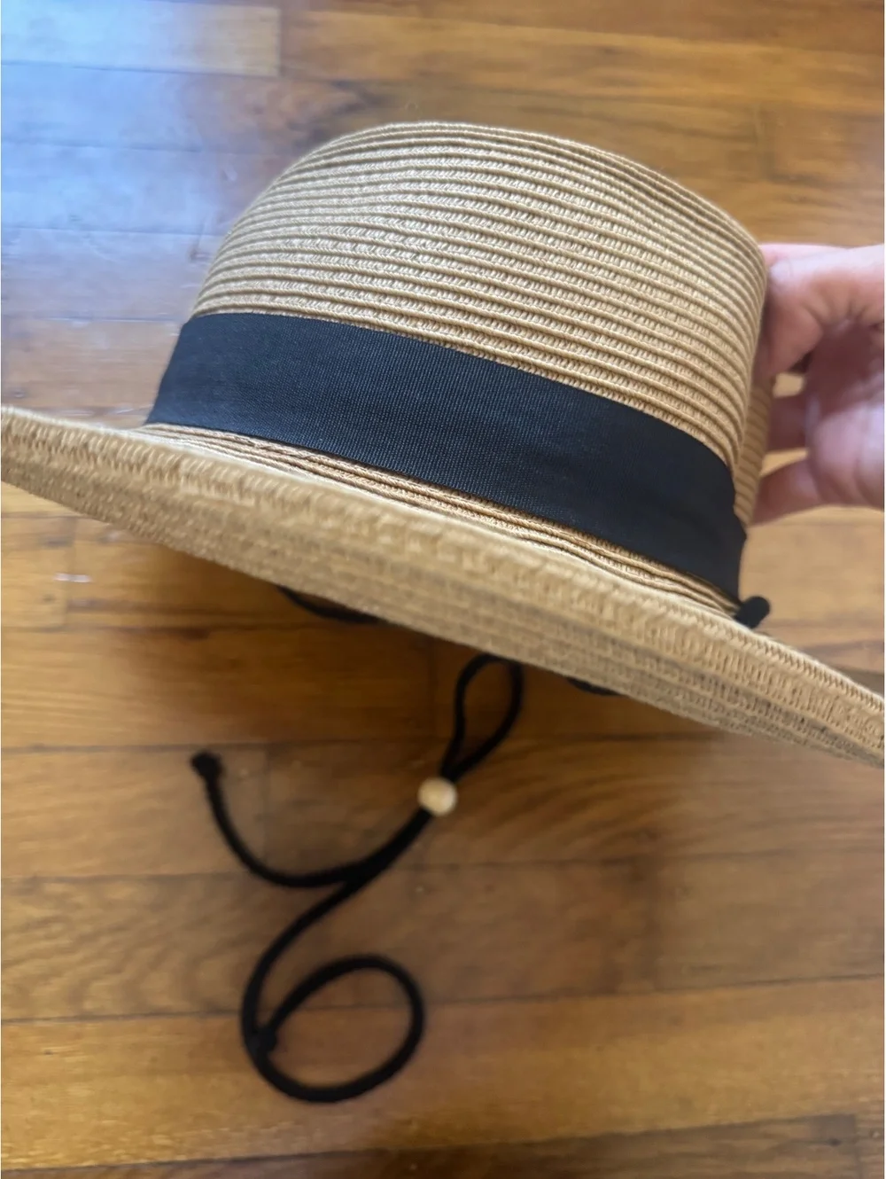 Sungrubbies Wide Brim Straw Hat with Adjustable Chin Strap - Tan and Black